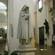 Cathedral of San Rufino (Assisi Cathedral) - Statue of Saint Clare