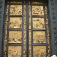 Door to Baptistry at Florence Cathedral in Piazza del Duomo (Florence, Italy)